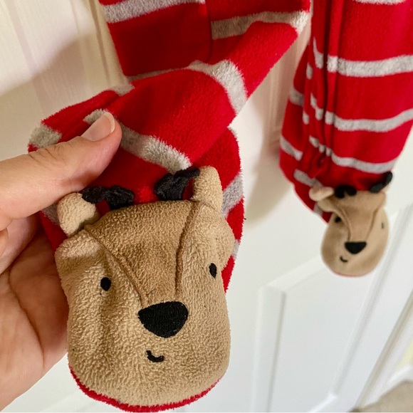 Bundle of Fuzzy Pajamas/Sleepers 6-9M - Picture 13 of 15